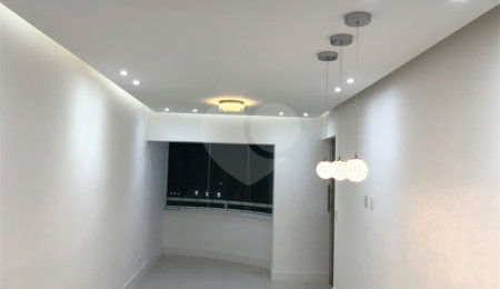 Apartamento à venda ou para alugar com 2 quartos em Vila Gumercindo, São Paulo, SP