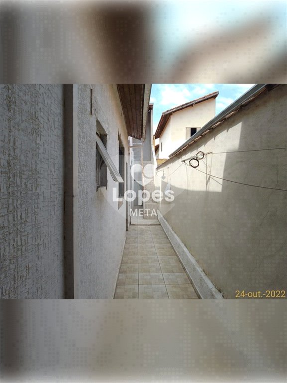 CASA A VENDA, BAIRRO JARDIM DAS CEREJEIRAS, 3 DORMITORIOS, 2 VAGAS DE GARAGEM, SJC/SP