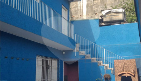 Sobrado à venda com 5 quartos, sendo 2 suítes,  em Rio Pequeno, São Paulo, SP
