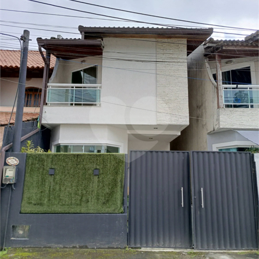 Casa com 3 Quartos (1 Suíte) + Área Gourmet e Piscina | Condomínio Paraíso Classe A – Vargem Pequena – RJ