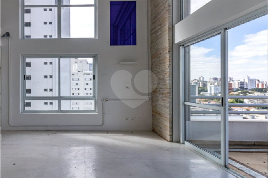 Duplex com Vista Livre/ 2 Varandas / Hidromassagem