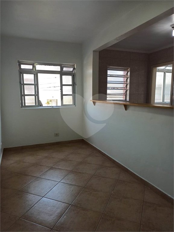 Jardim São Paulo apartamento à venda ao lado do Metrô apenas 2 quarteirões abaixo do preço!