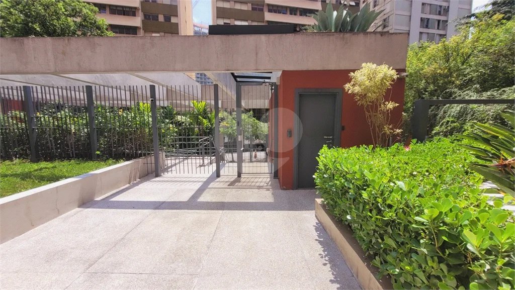 Apartamento sofisticado em localização privilegiada no Itaim Bibi – próximo ao Parque do Povo e Shopping JK Iguiatemi