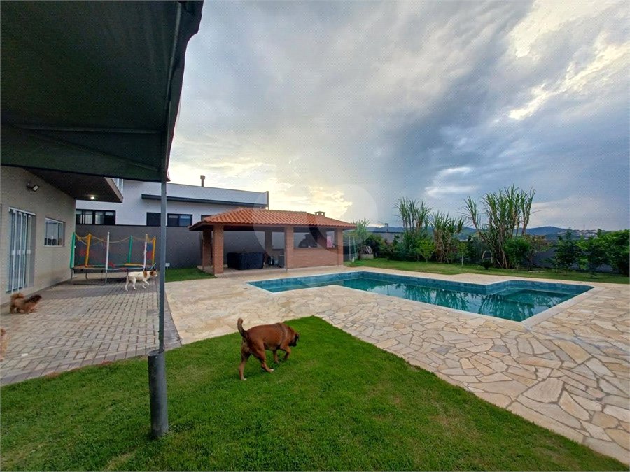 Casa 4 dormitorios - Condominio Toscana - Bom Jesus dos Perdões