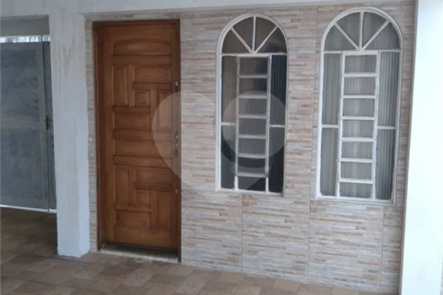 CASA IAA COM 260M DE TERRRENO