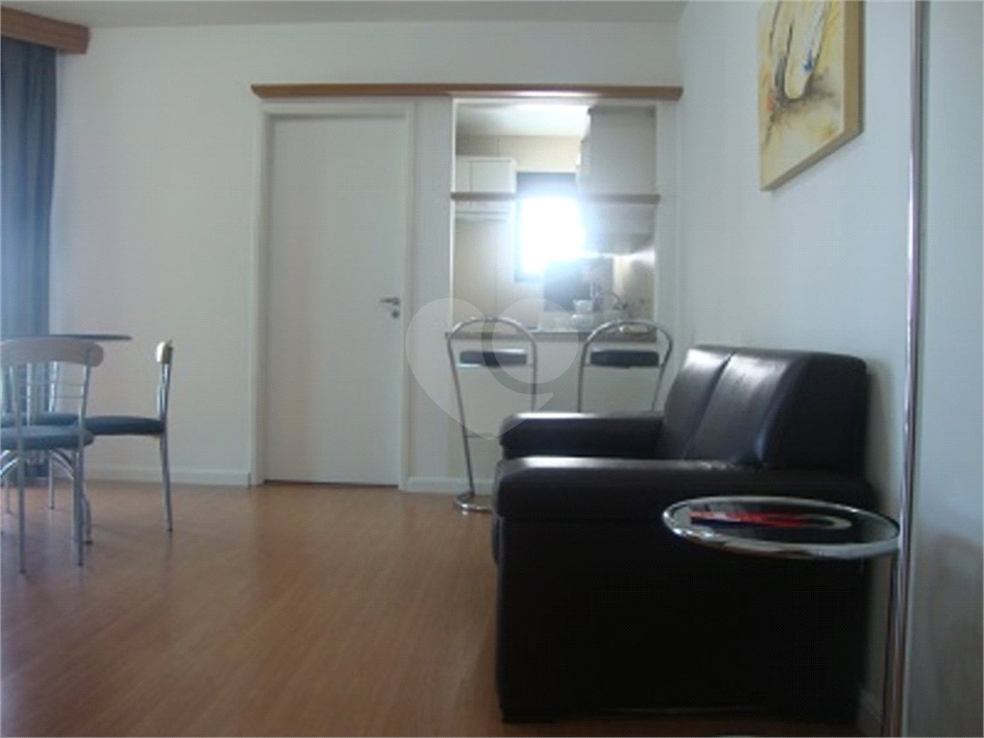 Apartamento de 1 dormitório sendo suíte com 60m2