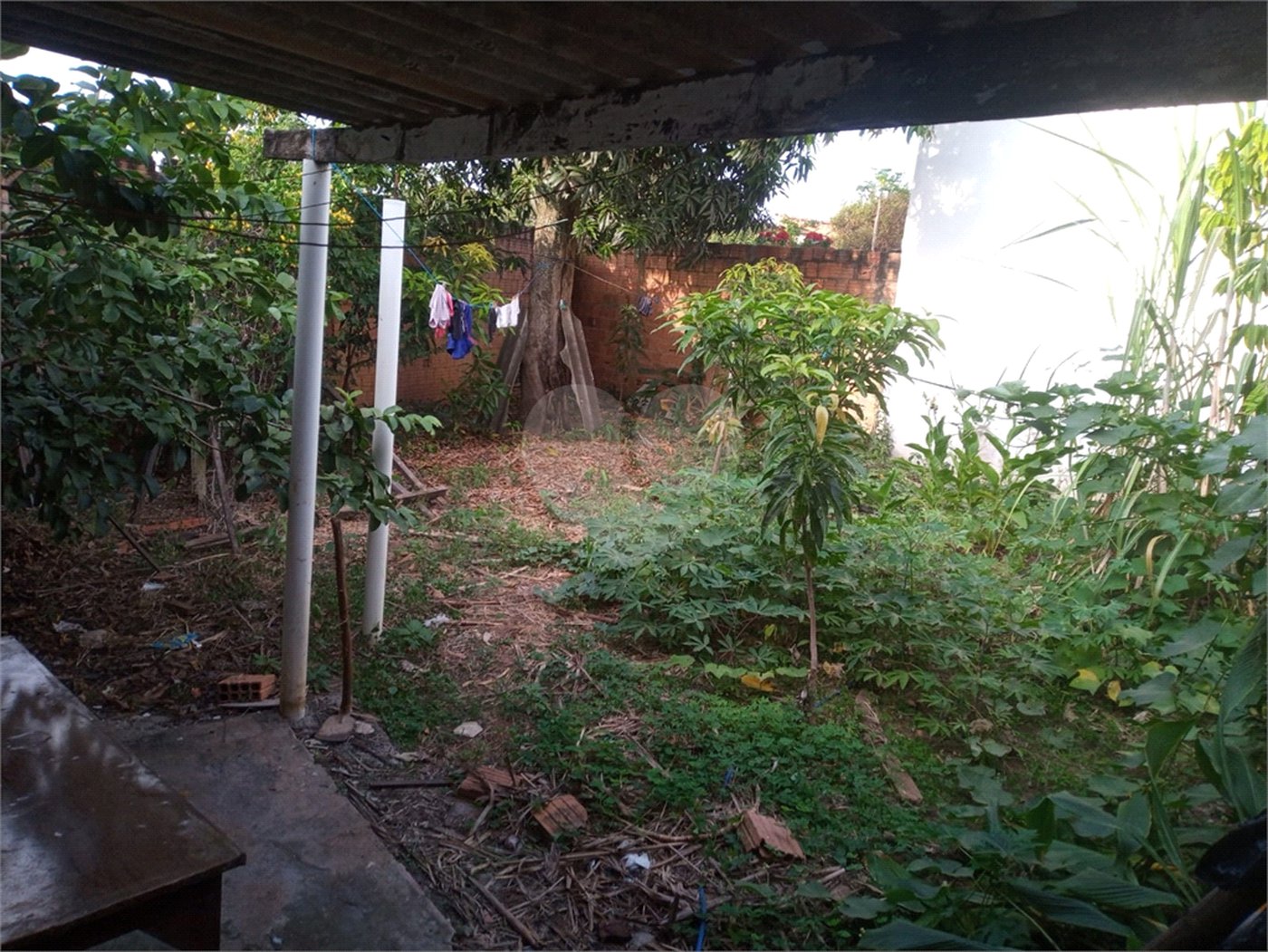 Casa térrea para venda, com 2 dormitórios.