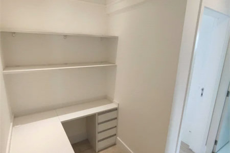 Apartamento à venda ou para alugar com 3 quartos, sendo 1 suíte, em Parque Reboucas, São Paulo, SP