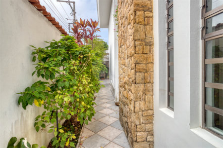 Casa de Vila a venda na Granja Julieta/ 4 quartos