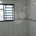 Casa Térrea com 3 dormitórios, sendo 1 suíte.