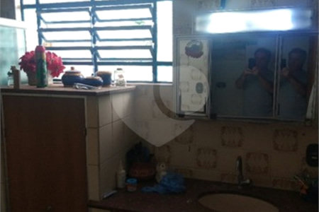 Casa térrea no Centro em Araraquara/SP, com 4 dormitórios