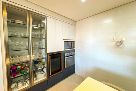 Apartamento à Venda no Centro de São Carlos - com 3 Suítes.