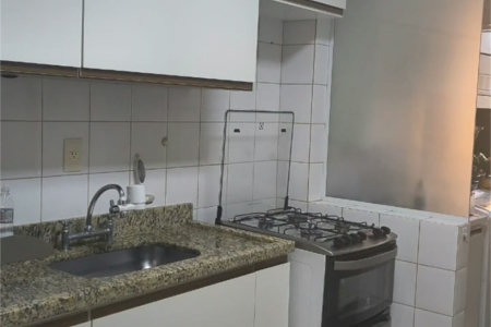 Oportunidade Imperdível: Conforto e Vista Privilegiada! ?Localizado estrategicamente em frente ao Tietê Plaza Shopping, este apartamento é o equilíbrio perfeito entre sofisticação e praticidade. 75m2 Área Útil com 3 Dorms , sendo 1 suite , com VAGA LIVRE DEMARCADA .