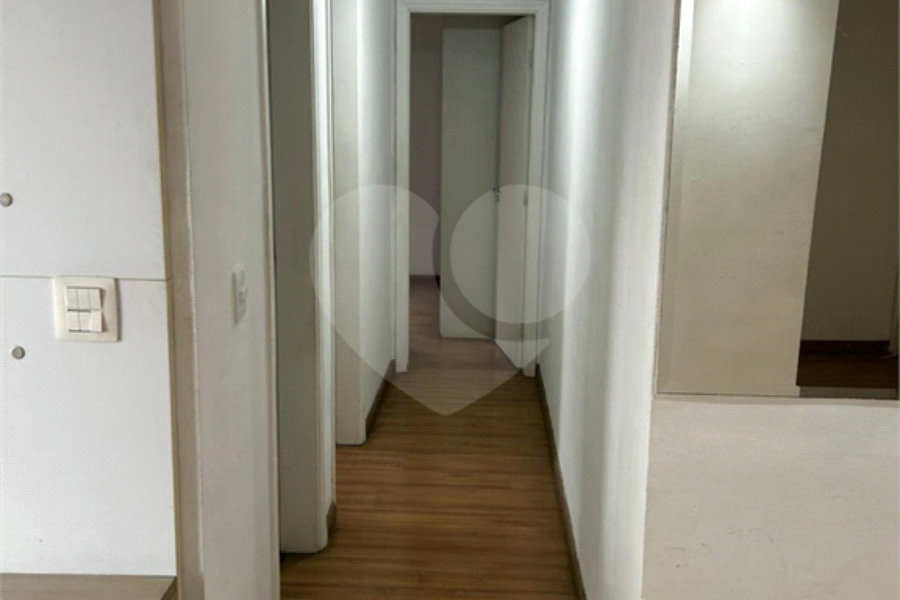 Apartamento à venda com 2 quartos, sendo 1 suíte, em Morumbi, São Paulo, SP