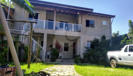 Casa à venda com 2 quartos, sendo 1 suíte,  em Pontal da Cruz, São Sebastião, SP
