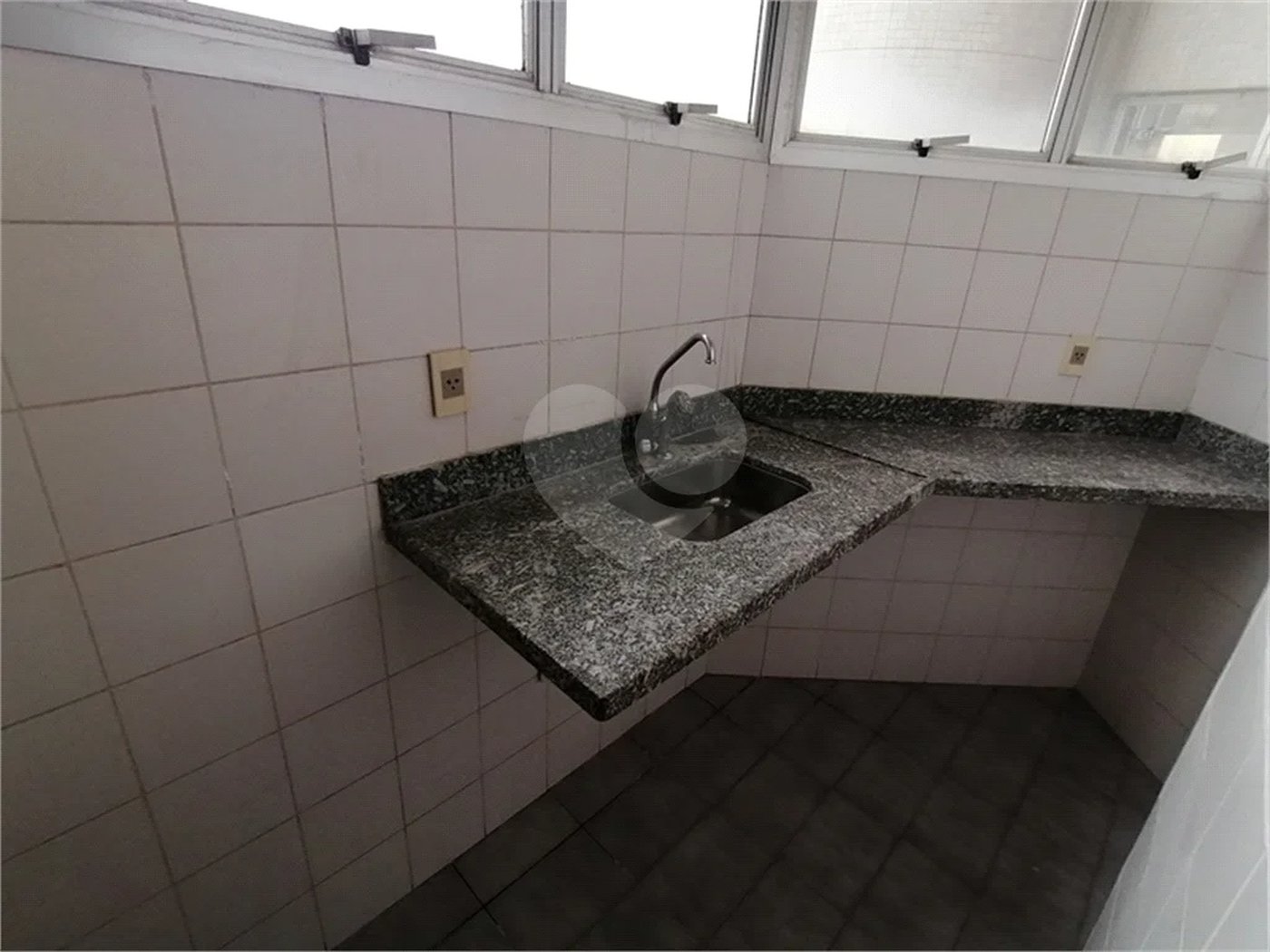 SALA COMERCIAL 40m2 VENDA/LOCAÇÃO NO CENTRO DE CAMPINAS