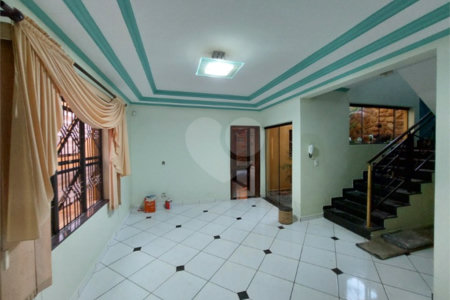 Casa para venda ou locação no Jardim Ipanema