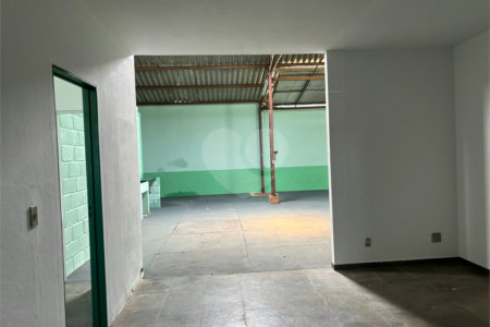 Galpão Comercial para venda no Jardim Jockey Clube