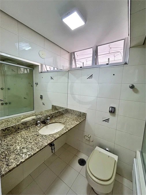 Apartamento de 105 m2, 3 dorms, 2 vagas livres em Perdizes