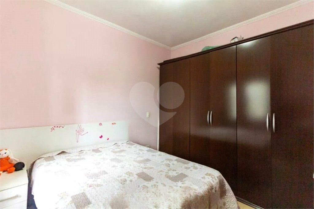Sobrado à venda no Ipiranga de 140m² com 4 suítes e 3 vagas.