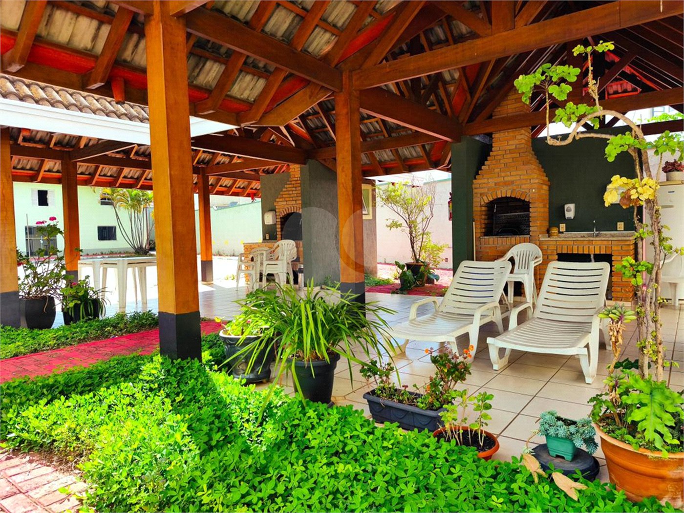 Apartamento à Venda e Locação com 3 Dormitórios - Atibaia Jardim - Atibaia/SP