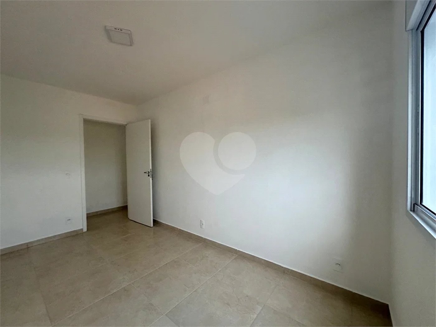 Apartamento com 2 dormitórios no Por do Sol, na cidade de Piracicaba - SP