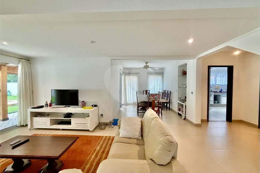 Casa à venda com 4 suítes em Riviera de São Lourenço, Bertioga, SP