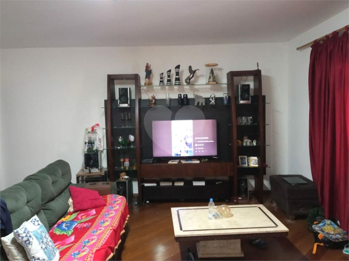 Excelente sobrado à venda, no melhor do Jardim Campo Grande!