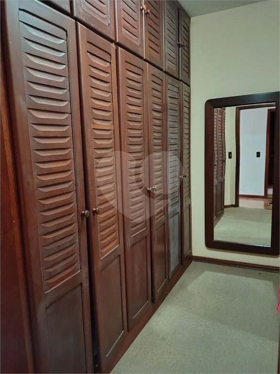 Casa à venda ou para alugar com 5 quartos, sendo 2 suítes, em Jardim Dos Estados, Poços de Caldas - MG