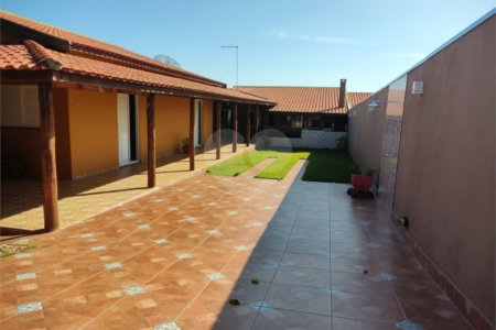 Casa à Venda no Jardim Regina – Brotas