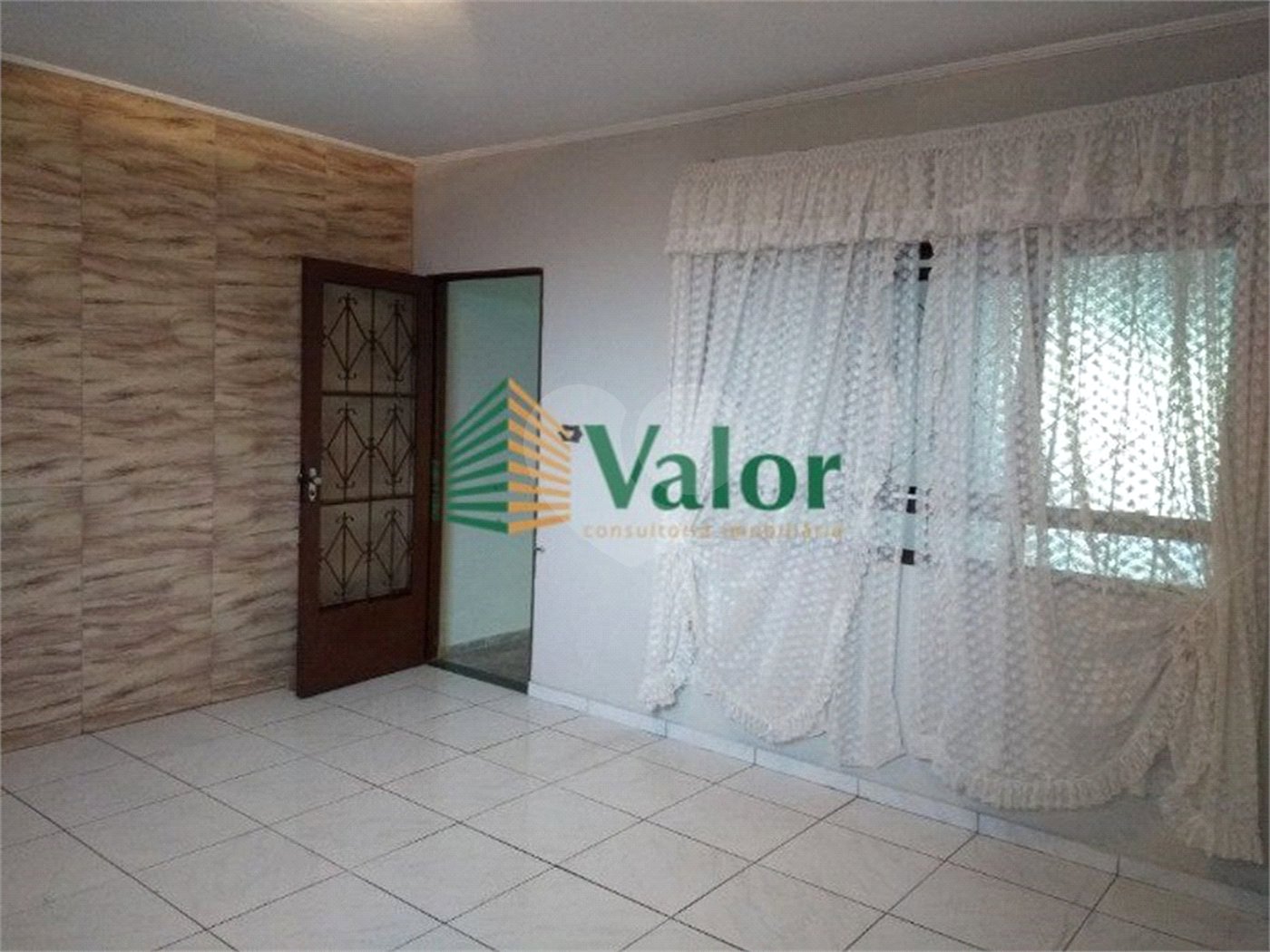 Casa Residencial Parque Santa Felícia Jardim á venda.