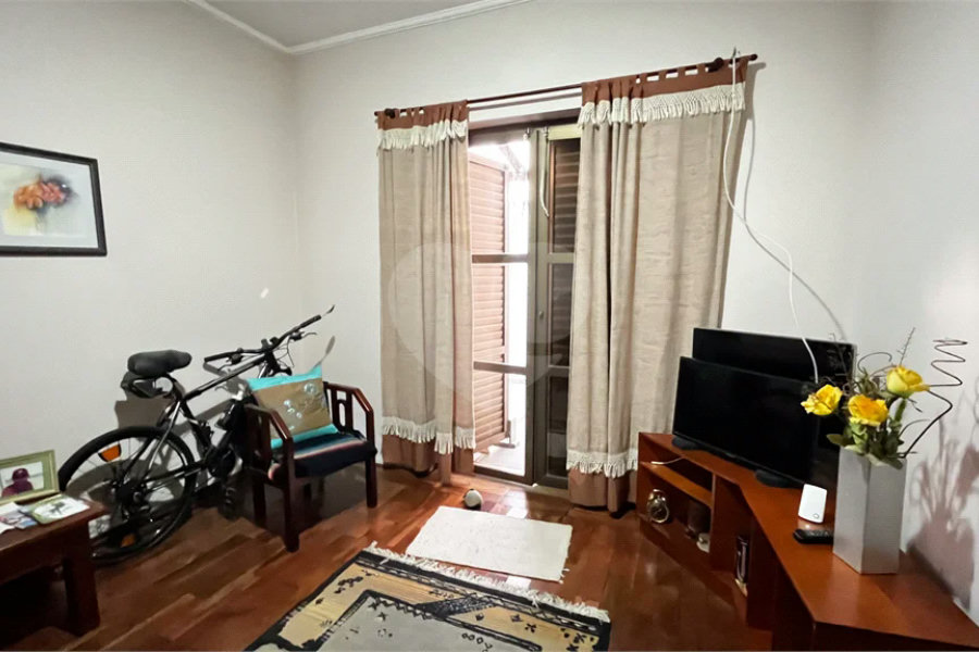 Casa à venda com 3 quartos, sendo 1 suíte, em Jardim Dos Estados, Poços de Caldas - MG