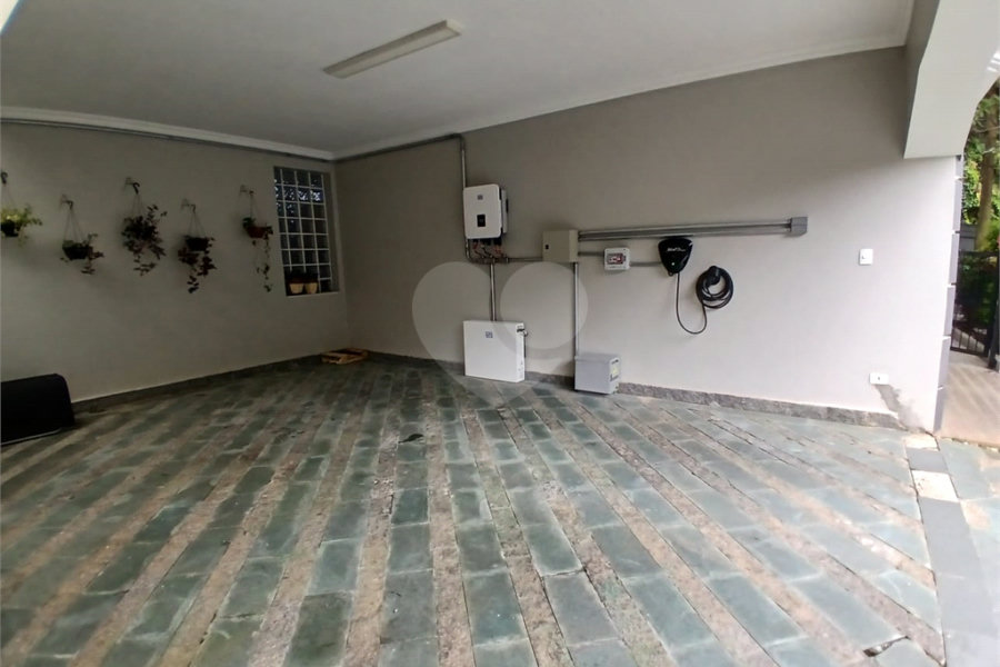 Oportunidade No Alto de Pinheiros Ótimo Sobrado com 352m² de A.C, frente para uma bela Praça.
