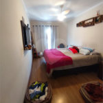 Sensacional sobrado c/ quintal e 3 dorms enormes com varanda! 12 min andando p/o metrô P Inglesa!