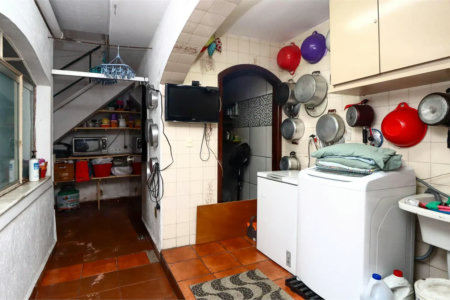 Casa à venda com 5 quartos, sendo 2 suítes,  em Vila Sônia, São Paulo, SP