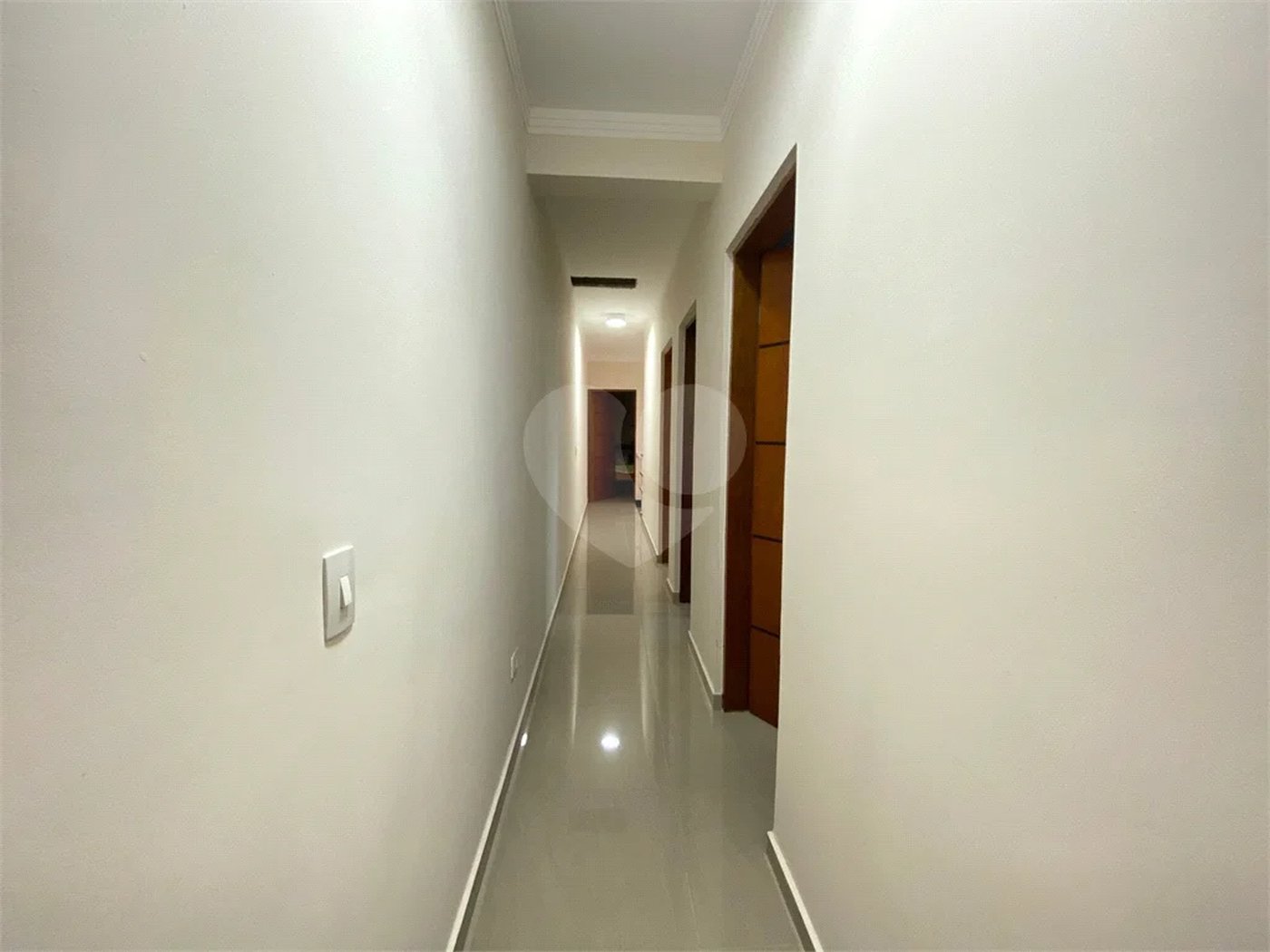 Casa à venda com 4 quartos, sendo 2 suítes,  em Morada da Praia, Bertioga, SP