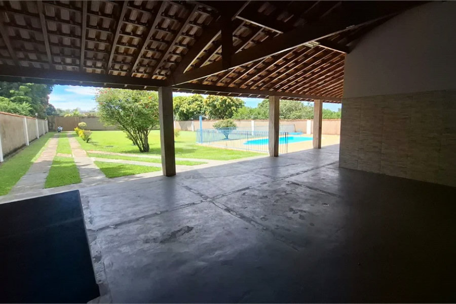 Chácara à venda – Excelente oportunidade dentro da cidade para investir ou para morar!