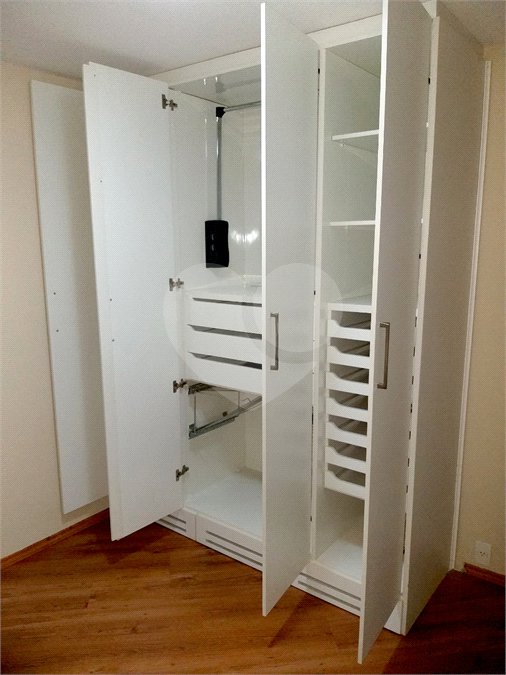 Apartamento á venda - Vila Mariana