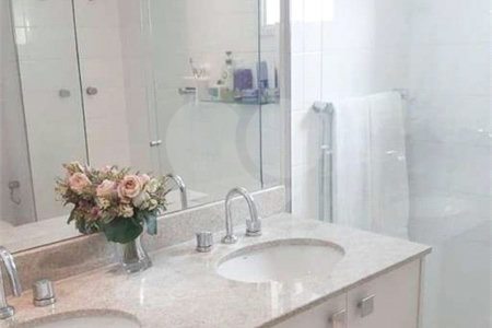 Apartamento 204 m² à Venda - Mooca, 4 suítes 4 vagas,Condominio Clube.