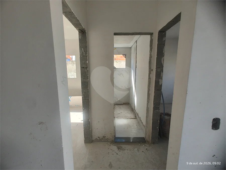 Apartamento 2 dormitórios (1 suíte) com vaga garagem, excelente localização, programa MCMV