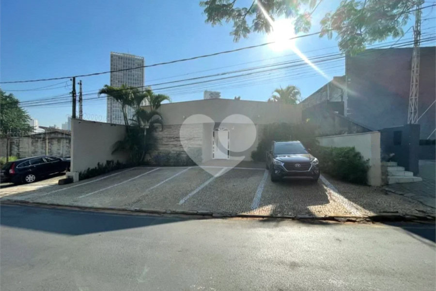 Imóvel comercial a venda no Bairro Cidade Jardim em Piracicaba - SP.