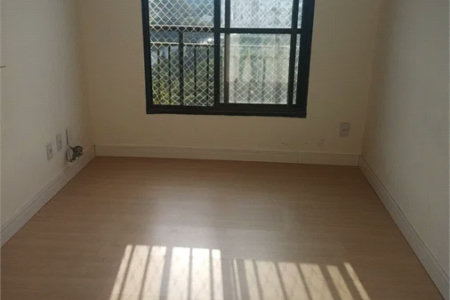 Apartamento à venda com 2 quartos em Lageado, Cotia - SP