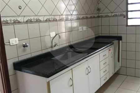 Apartamento à venda ou para alugar com 2 quartos, sendo 1 suíte,  no Centro, São Roque, SP