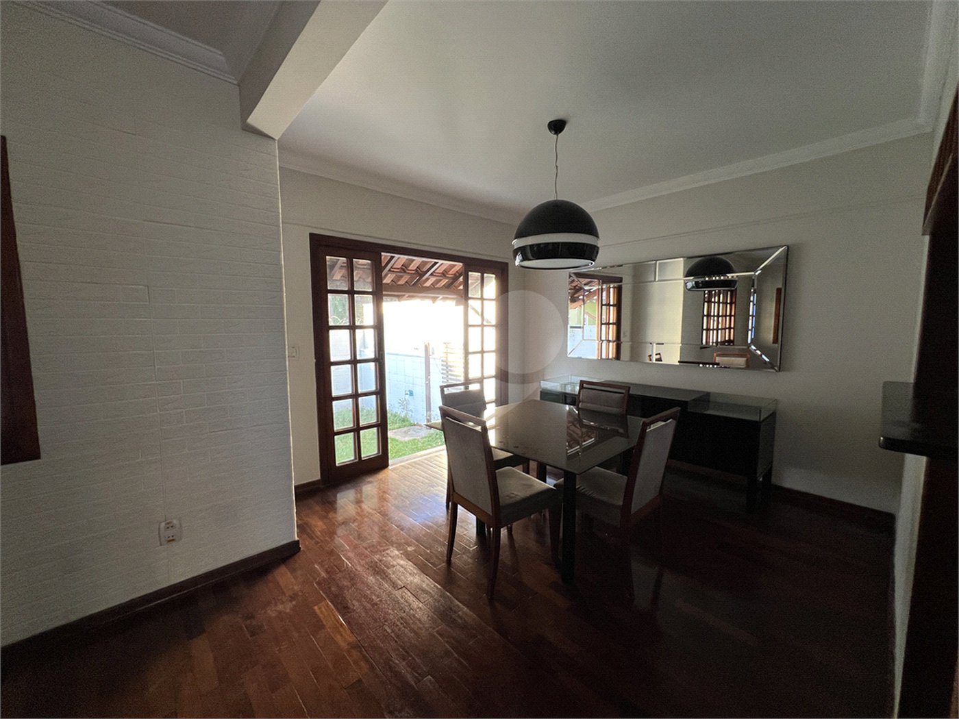 CASA COM 3 QUARTOS NO CONDOMÍNIO GRAND VILLE