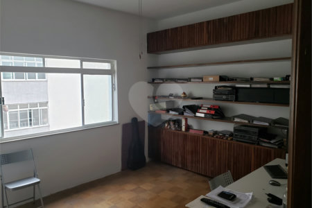 Apartamento para venda ou locação, 4 quartos (1 suíte), na Bela Vista, R Cincinato Braga