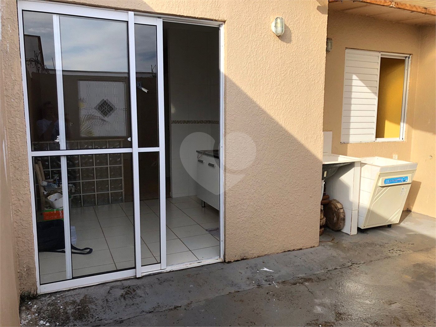 Casa térrea para venda no condomínio fechado Moradas III