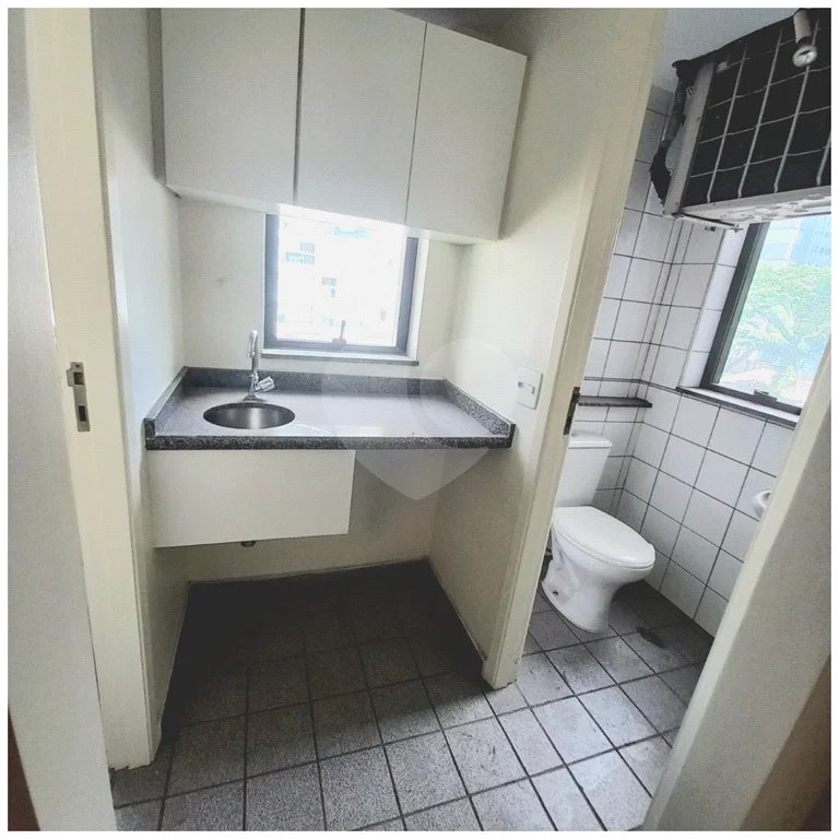 Office Tower Sala comercial à venda na Vila Olímpia, 48 m², com garagem