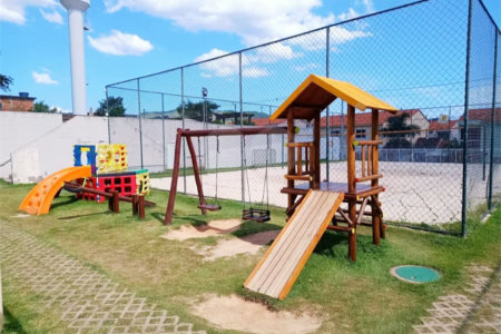 CASA À VENDA NO OLYMPIA PARK CLUBE – CAMPO GRANDE, RJ - ACEITA FINANCIAMENTO BANCÁRIO.