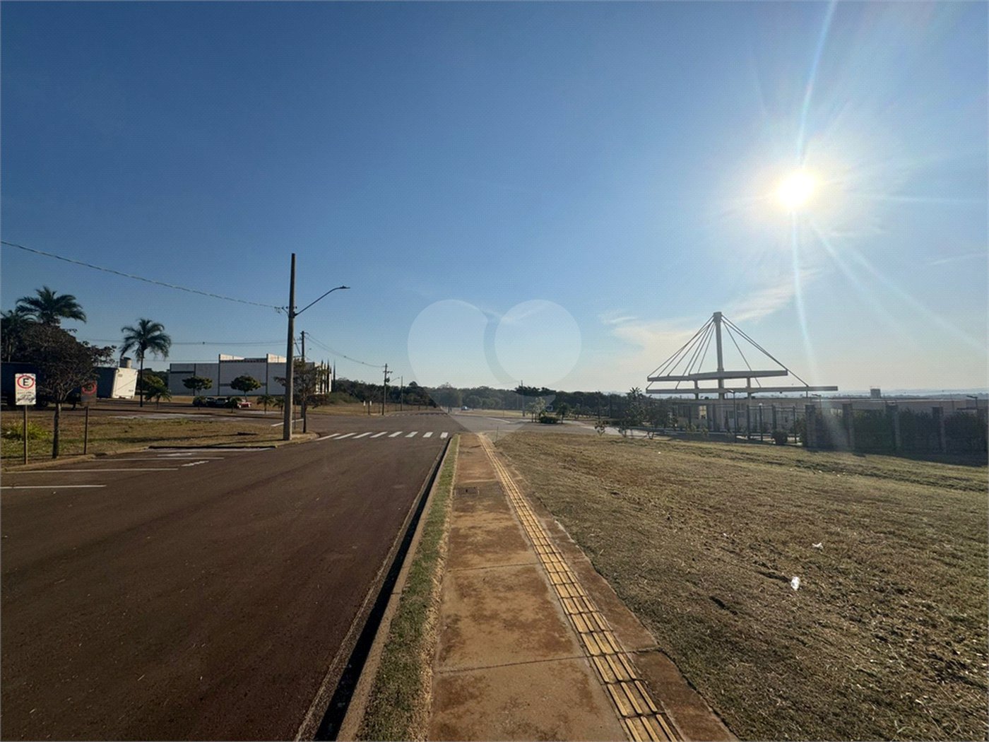 Terreno comercial de 1.685m2 á venda, em Parque Tecnológico Damha II.