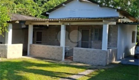 Casa à venda com 4 quartos em Indaiá, Bertioga, SP